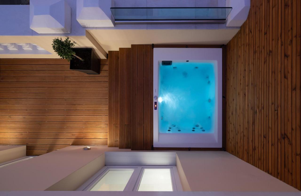 אתונה Praxitelous Luxury Suites מראה חיצוני תמונה