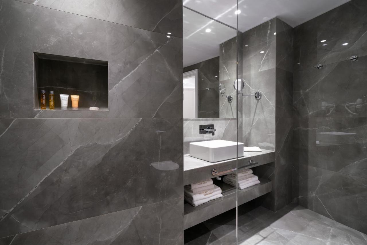 אתונה Praxitelous Luxury Suites מראה חיצוני תמונה