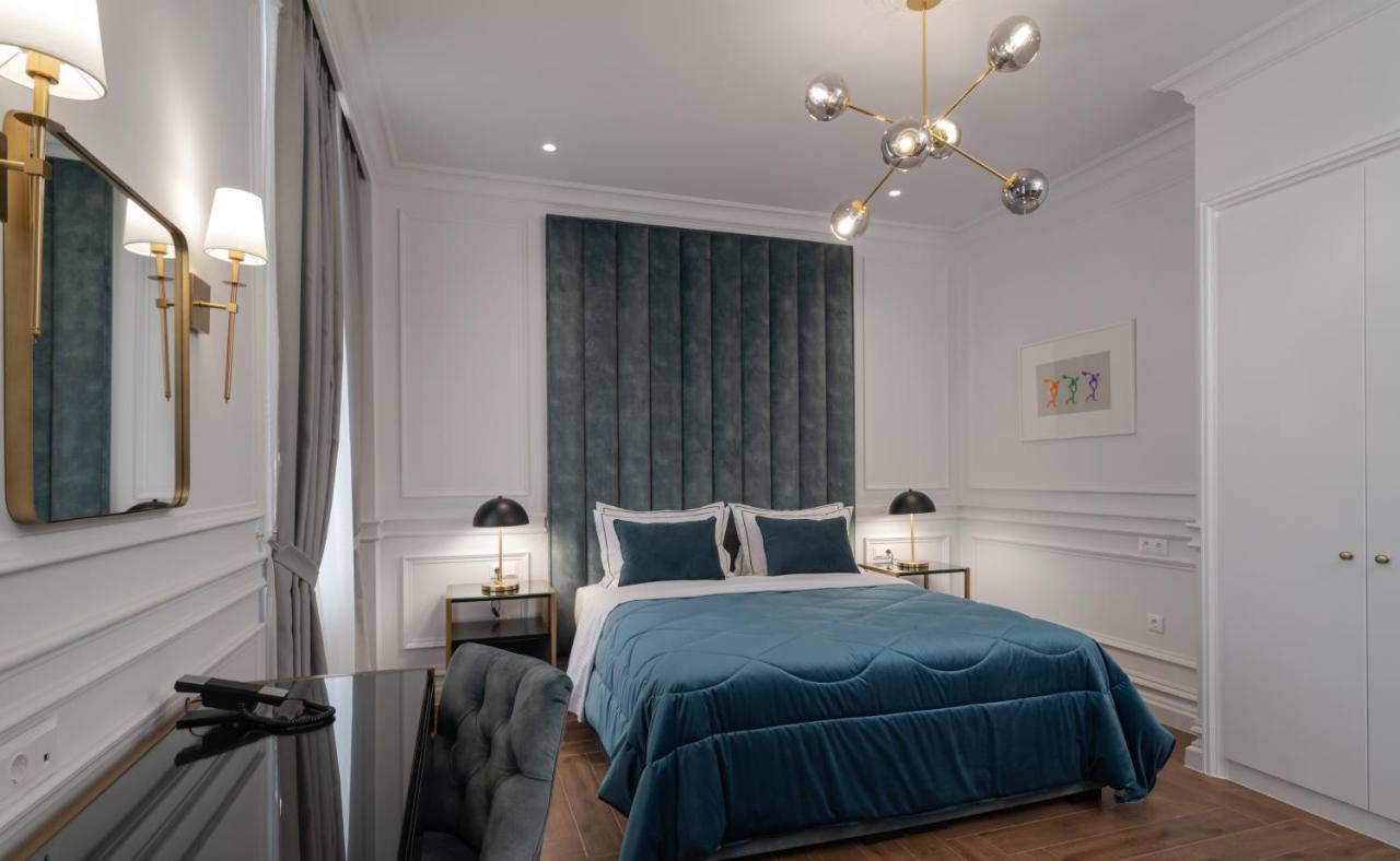 אתונה Praxitelous Luxury Suites מראה חיצוני תמונה