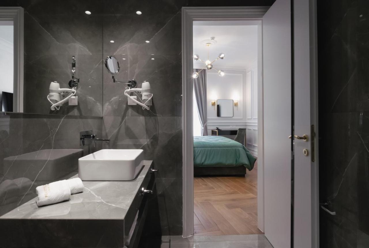 אתונה Praxitelous Luxury Suites מראה חיצוני תמונה